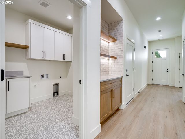 11009 Ne 55TH Ave, Vancouver, WA 98686