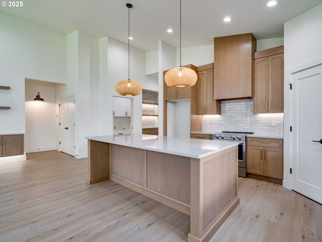 11009 Ne 55TH Ave, Vancouver, WA 98686