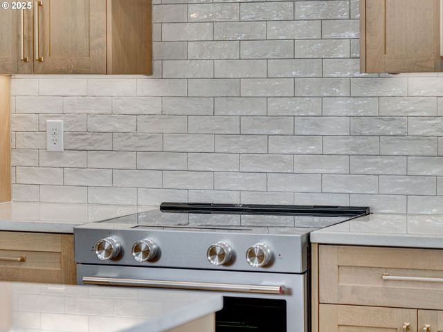 11009 Ne 55TH Ave, Vancouver, WA 98686