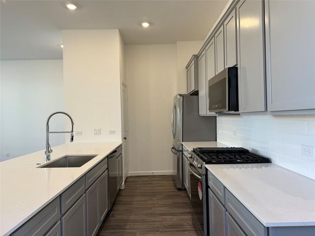 5506 Amber Brook Lane, Fulshear, TX 77441