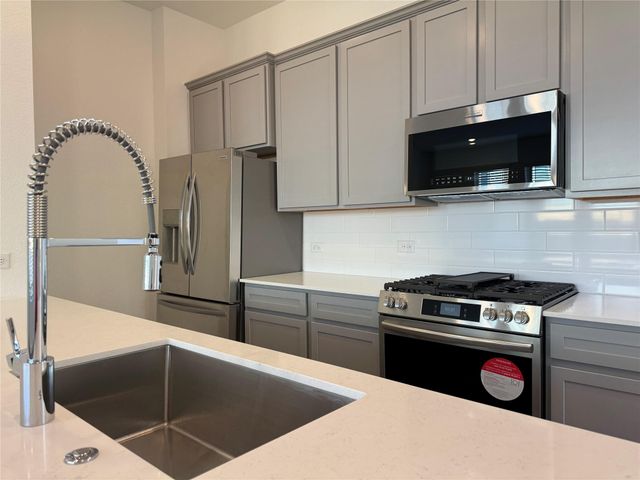 5506 Amber Brook Lane, Fulshear, TX 77441