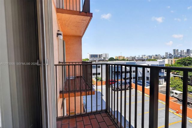 199 SW 12th Avenue 415B, Miami, FL 33130