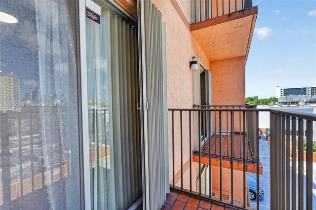 199 SW 12th Avenue 415B, Miami, FL 33130