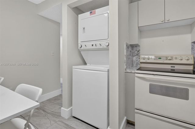 199 SW 12th Avenue 415B, Miami, FL 33130