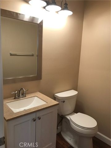 36 Del Ventura, Irvine, CA 92606