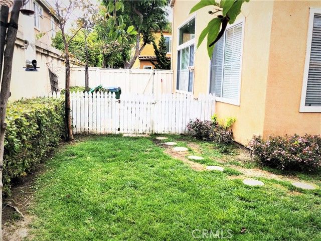 36 Del Ventura, Irvine, CA 92606