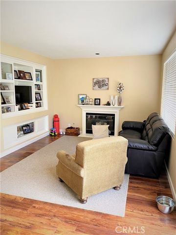 36 Del Ventura, Irvine, CA 92606