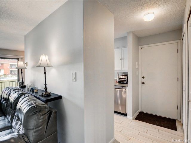 1900 River Road Building C, Unit 2, Marysville, MI 48040