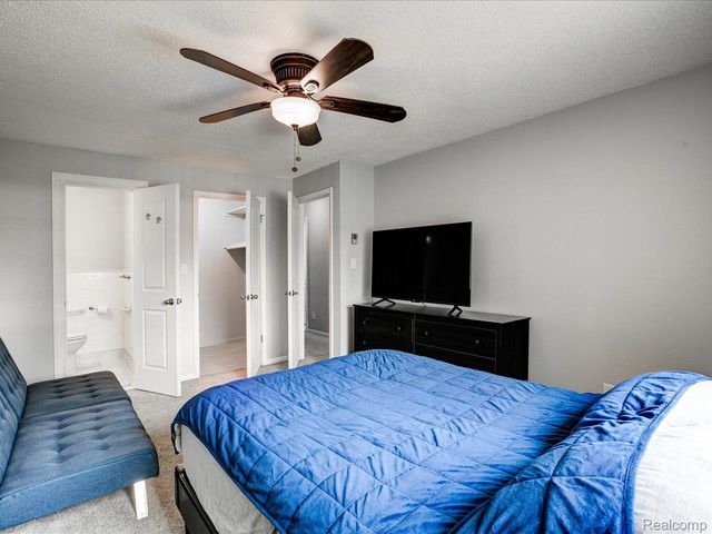 1900 River Road Building C, Unit 2, Marysville, MI 48040