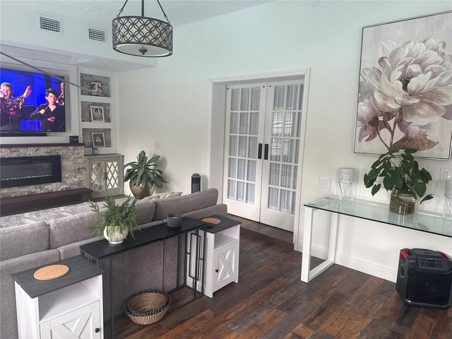 16008 SAGEBRUSH ROAD, Tampa, FL 33618