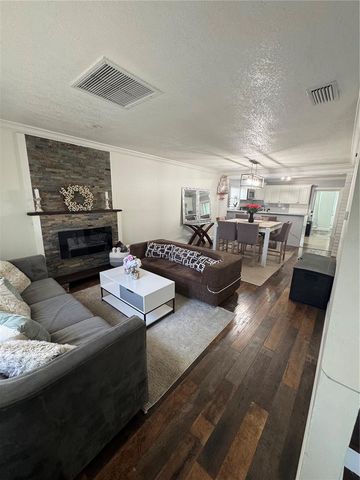 16008 SAGEBRUSH ROAD, Tampa, FL 33618