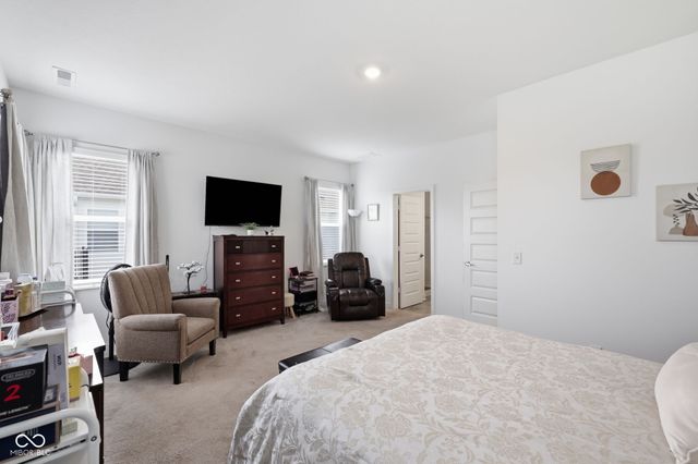 1252 Patens, Greenwood, IN 46143