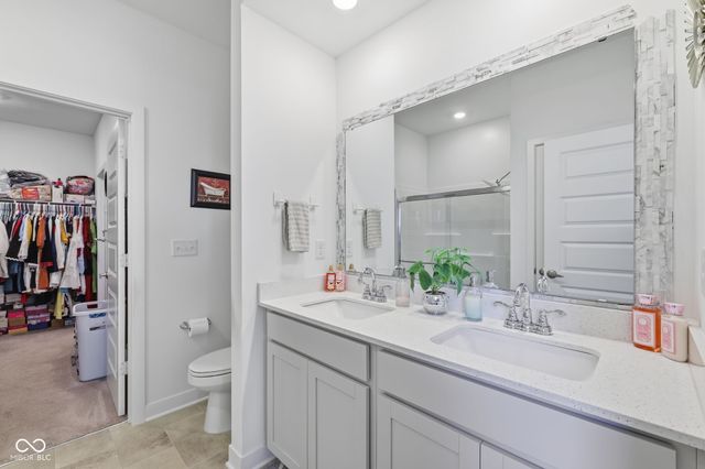 1252 Patens, Greenwood, IN 46143
