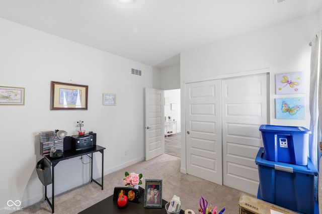 1252 Patens, Greenwood, IN 46143