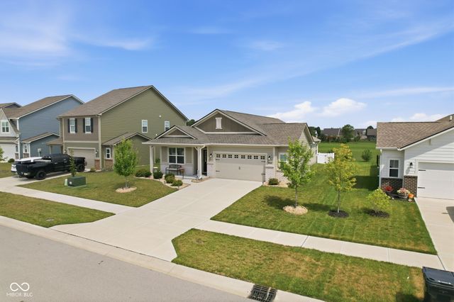 1252 Patens, Greenwood, IN 46143