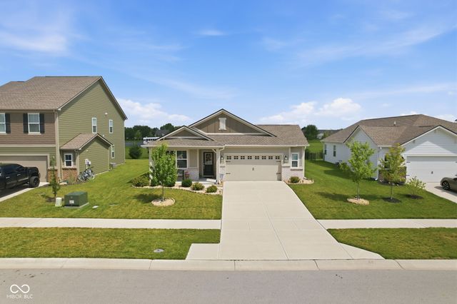 1252 Patens, Greenwood, IN 46143