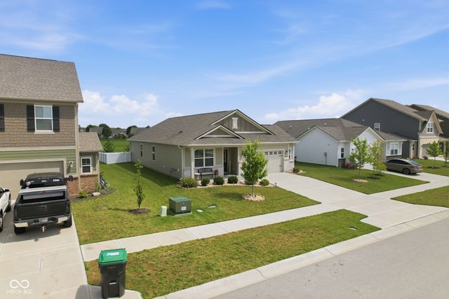 1252 Patens, Greenwood, IN 46143