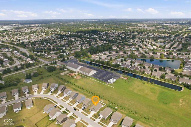 1252 Patens, Greenwood, IN 46143