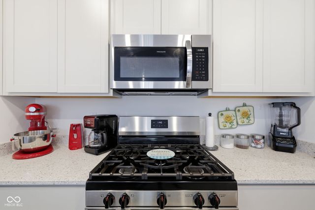 1252 Patens, Greenwood, IN 46143