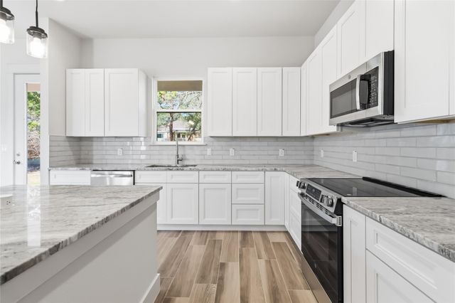 17 Summertime CIR, Wimberley, TX 78676