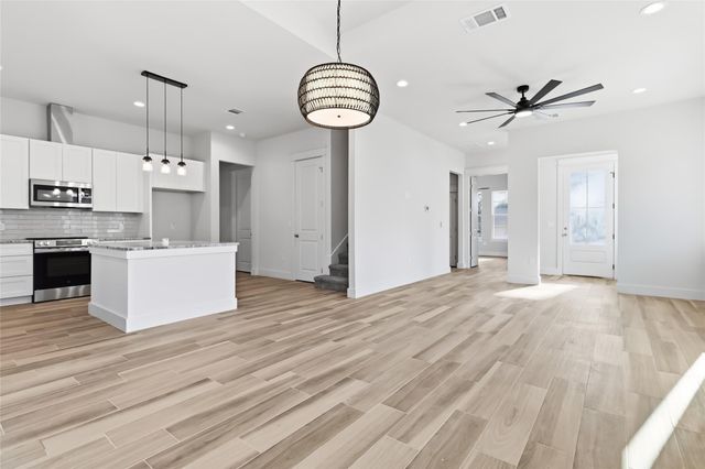 17 Summertime CIR, Wimberley, TX 78676