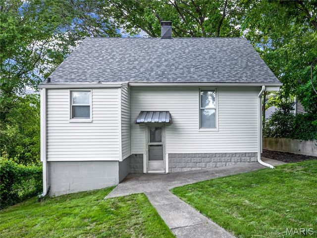 422 S Aurora Street, Collinsville, IL 62234