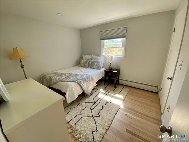 14 Stonegate Drive, Branford, CT 06405