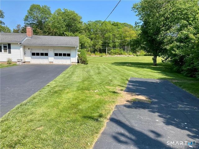 14 Stonegate Drive, Branford, CT 06405