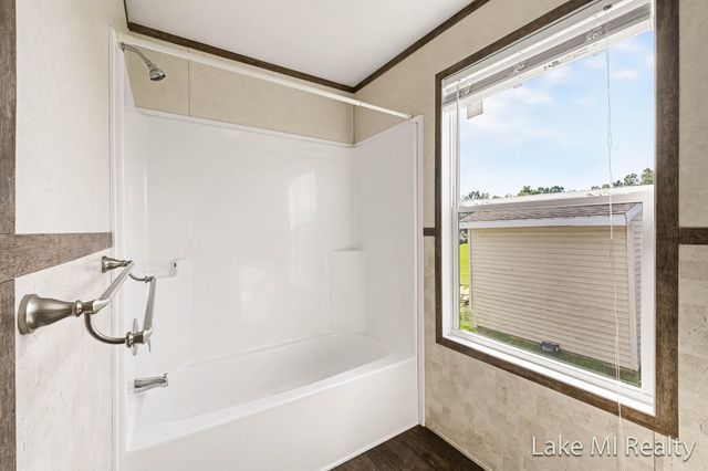 104 Gardens Boulevard NW, Grand Rapids, MI 49534