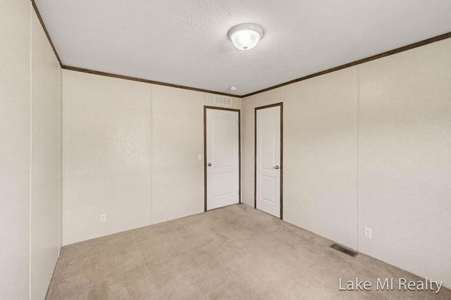104 Gardens Boulevard NW, Grand Rapids, MI 49534