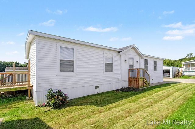 104 Gardens Boulevard NW, Grand Rapids, MI 49534