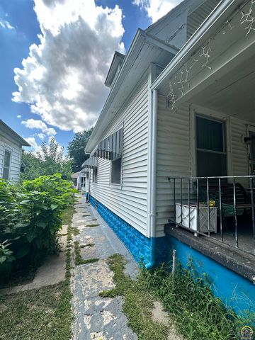 511 NE Scotland AVE, Topeka, KS 66616