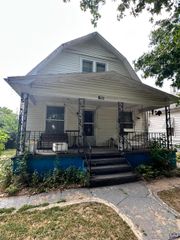 511 NE Scotland AVE, Topeka, KS 66616