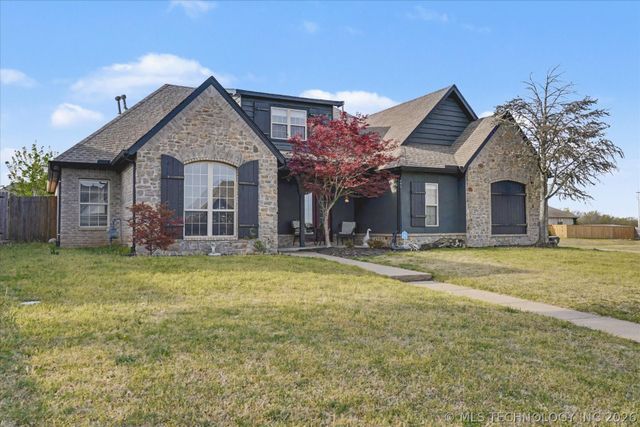 4674 E 145th Place, Bixby, OK 74008