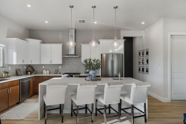 7923 Tiburon Hills Drive NW, Albuquerque, NM 87120