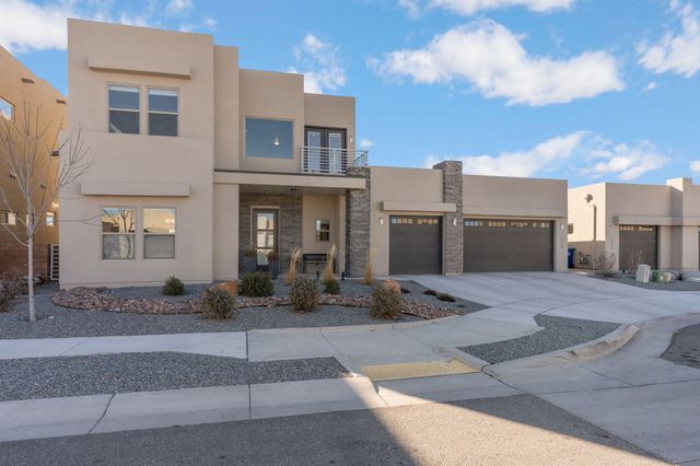 7923 Tiburon Hills Drive NW, Albuquerque, NM 87120