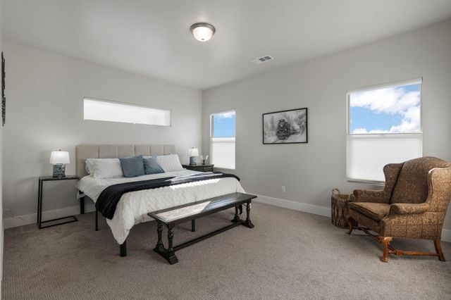 7923 Tiburon Hills Drive NW, Albuquerque, NM 87120