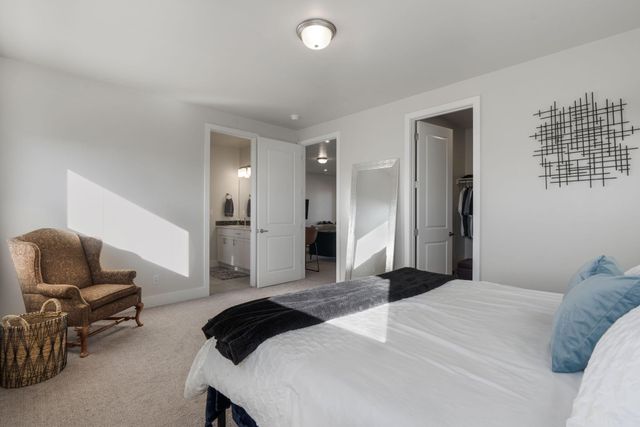 7923 Tiburon Hills Drive NW, Albuquerque, NM 87120