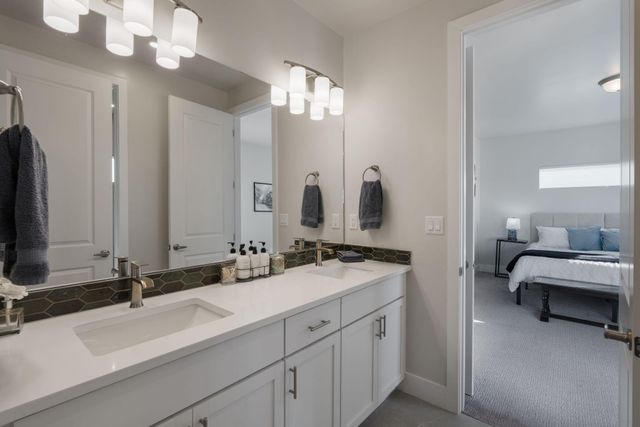 7923 Tiburon Hills Drive NW, Albuquerque, NM 87120