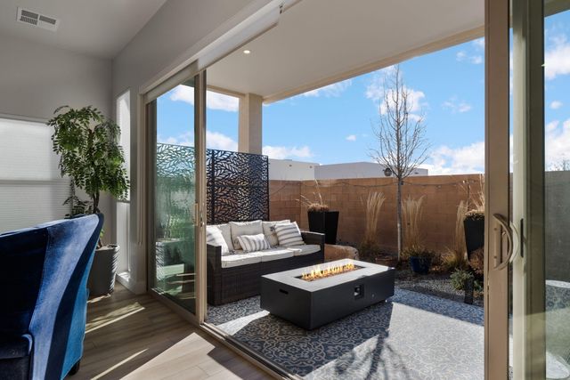 7923 Tiburon Hills Drive NW, Albuquerque, NM 87120