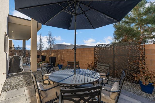 7923 Tiburon Hills Drive NW, Albuquerque, NM 87120