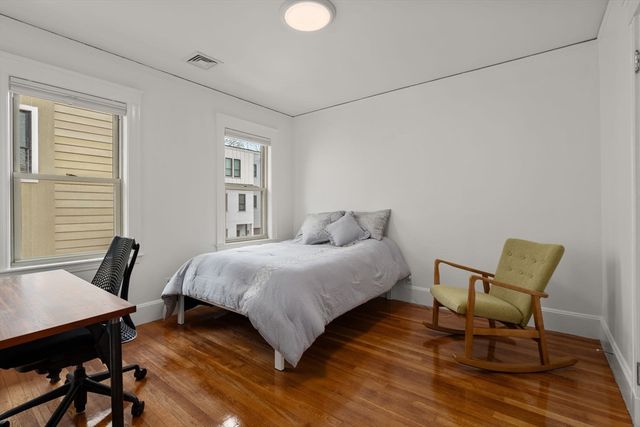 34 Roseway St., Boston, MA 02130