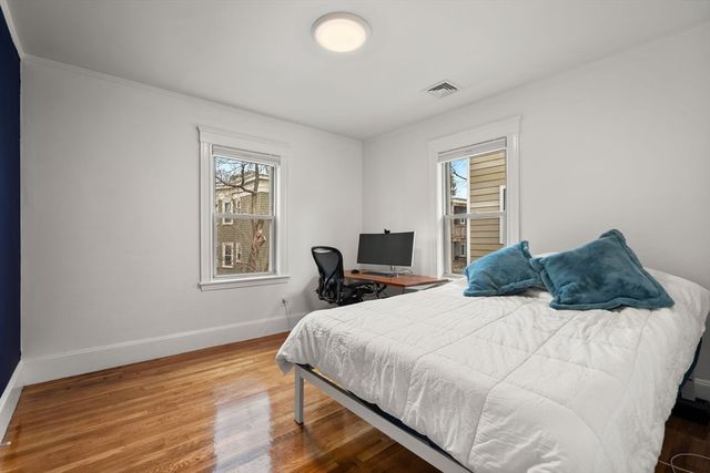 34 Roseway St., Boston, MA 02130