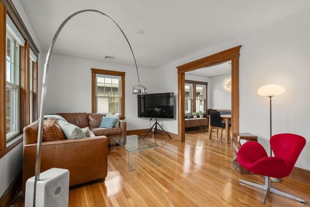 34 Roseway St., Boston, MA 02130