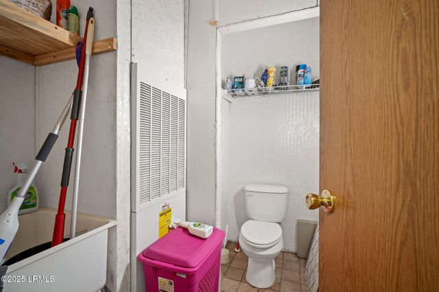 196 Tom Fripp Road, St. Helena Island, SC 29920