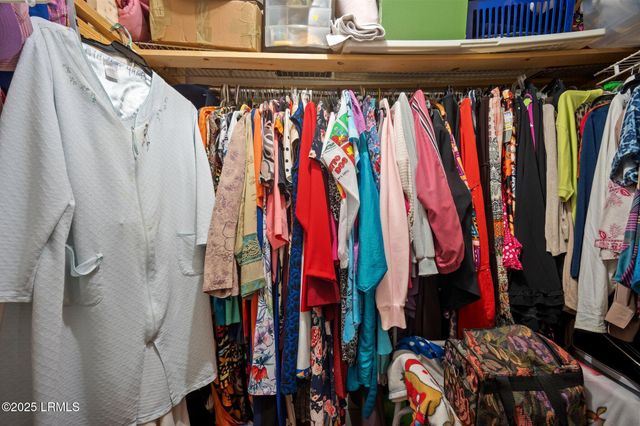 196 Tom Fripp Road, St. Helena Island, SC 29920