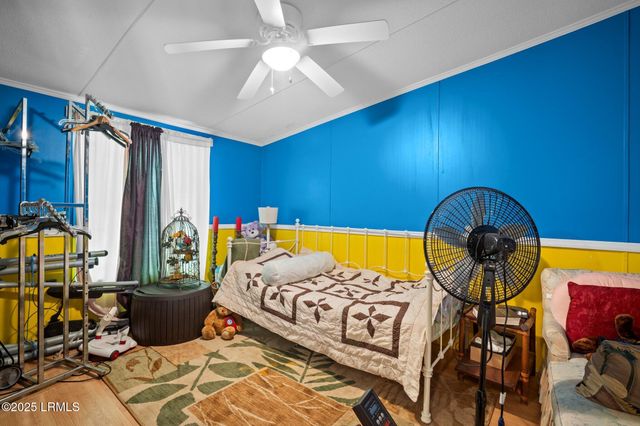 196 Tom Fripp Road, St. Helena Island, SC 29920