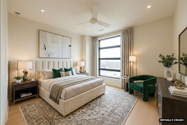 595 S 60th Street 303, West Des Moines, IA 50266