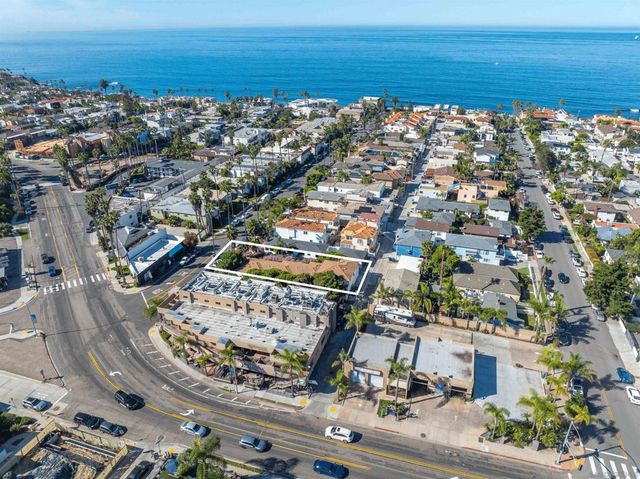 444 Bonair Street, La Jolla, CA 92037