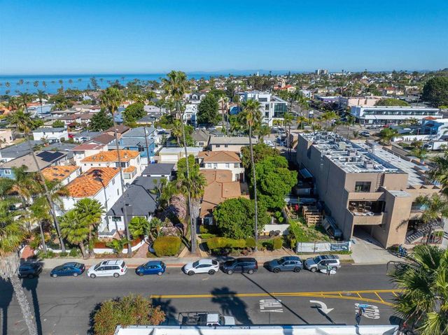 444 Bonair Street, La Jolla, CA 92037